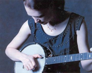Gillian with her banjo.